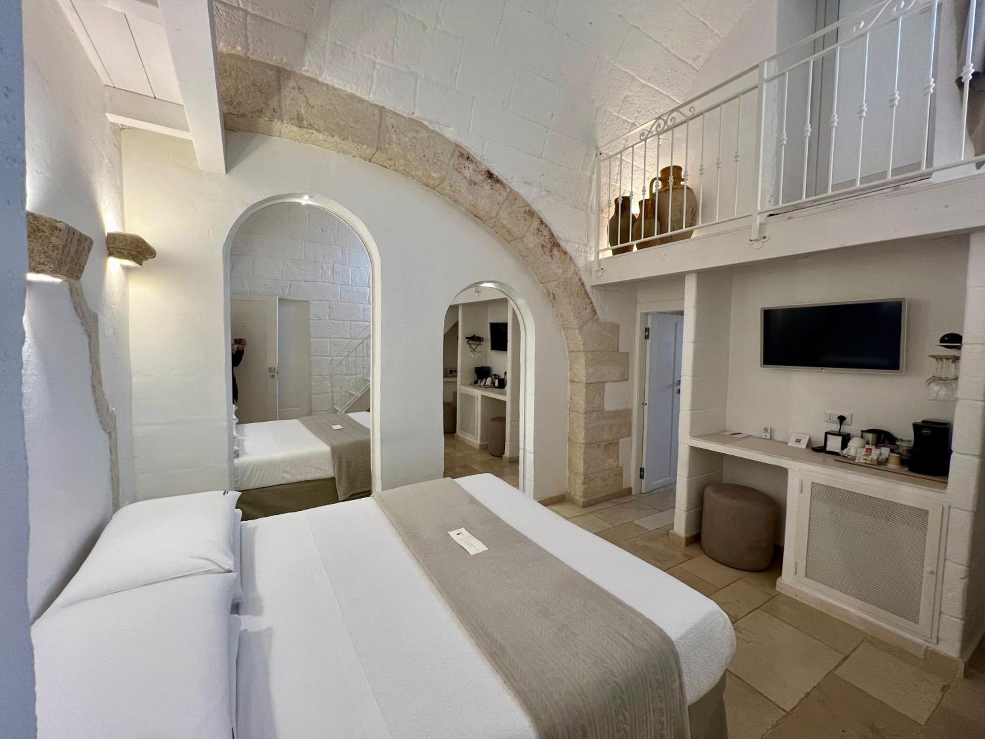 Vittorio Emanuele Charming Suites Monopoli Exterior photo